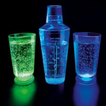 Набор стаканы и шейкер пластик светящиеся MLG 010